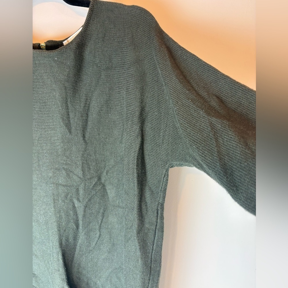 MICHAEL Michael Kors Long Sleeve Army Green Dolman Sweater High Low Size Large - Picture 3 of 9
